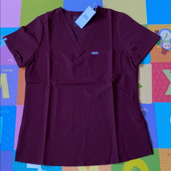 Figs Scrub Set (Burgundy) - Picture 2 of 5